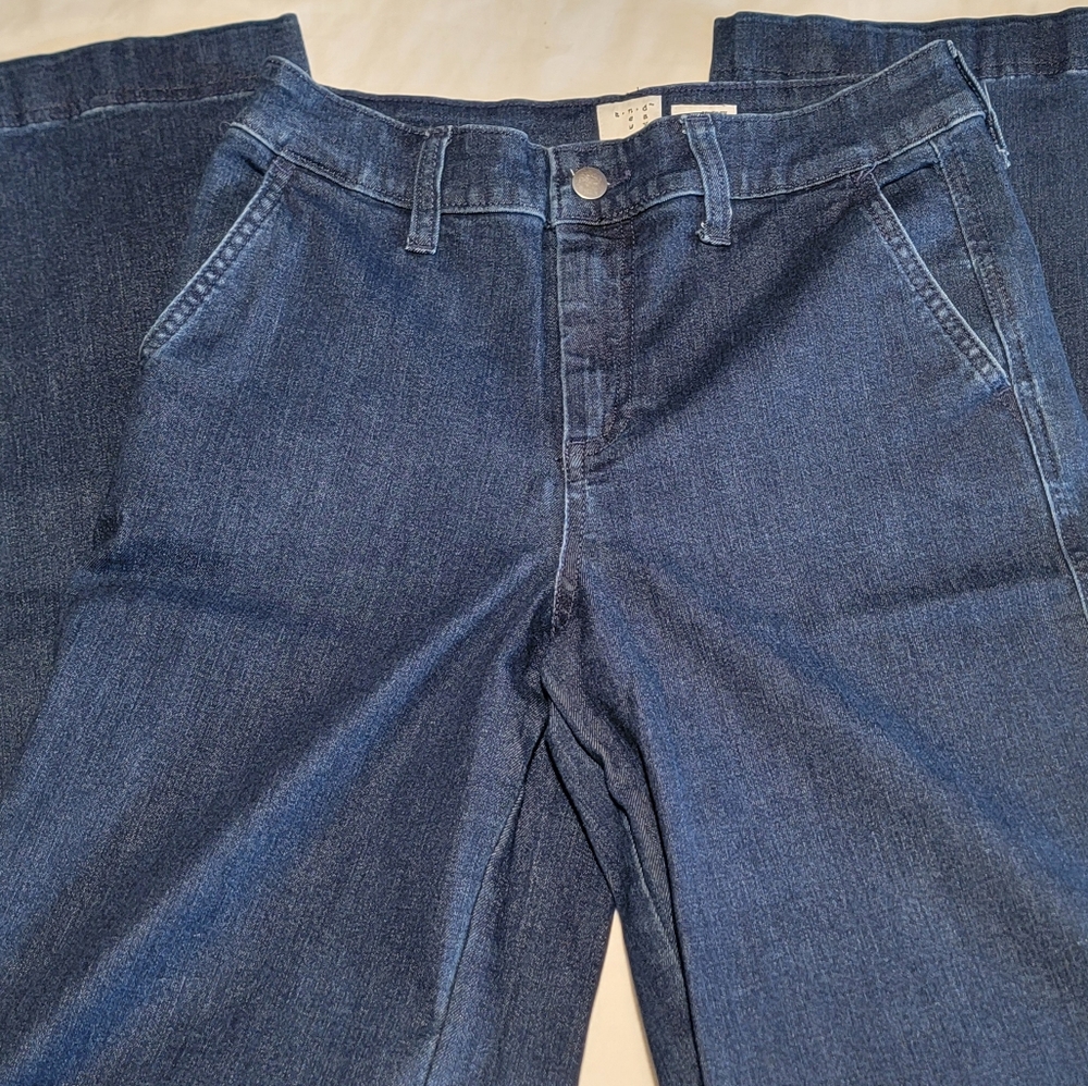 A New Day Jeans Size 6